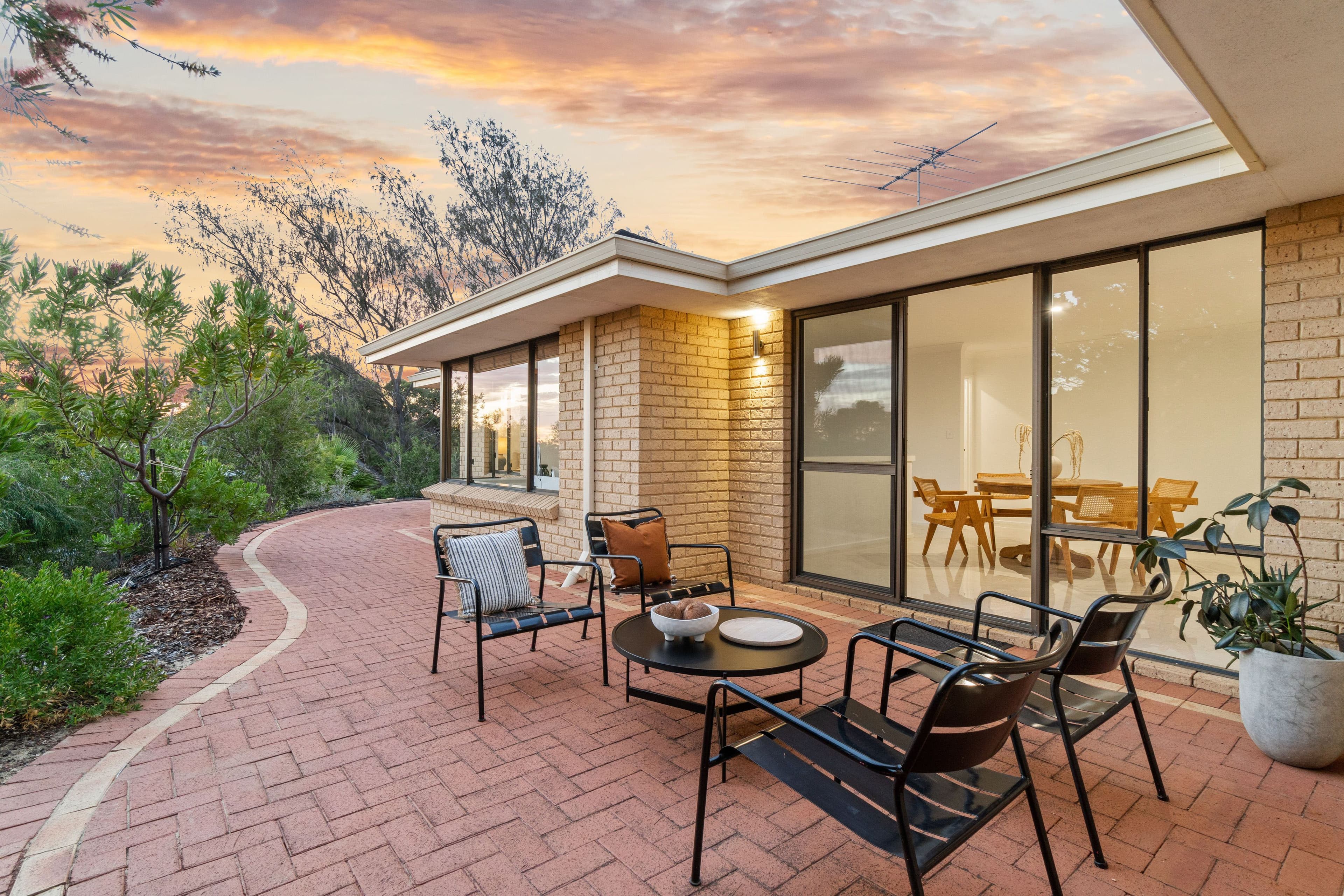 18 Jervis Way, Sorrento WA 6020, Sorrento - Thumbnail 4