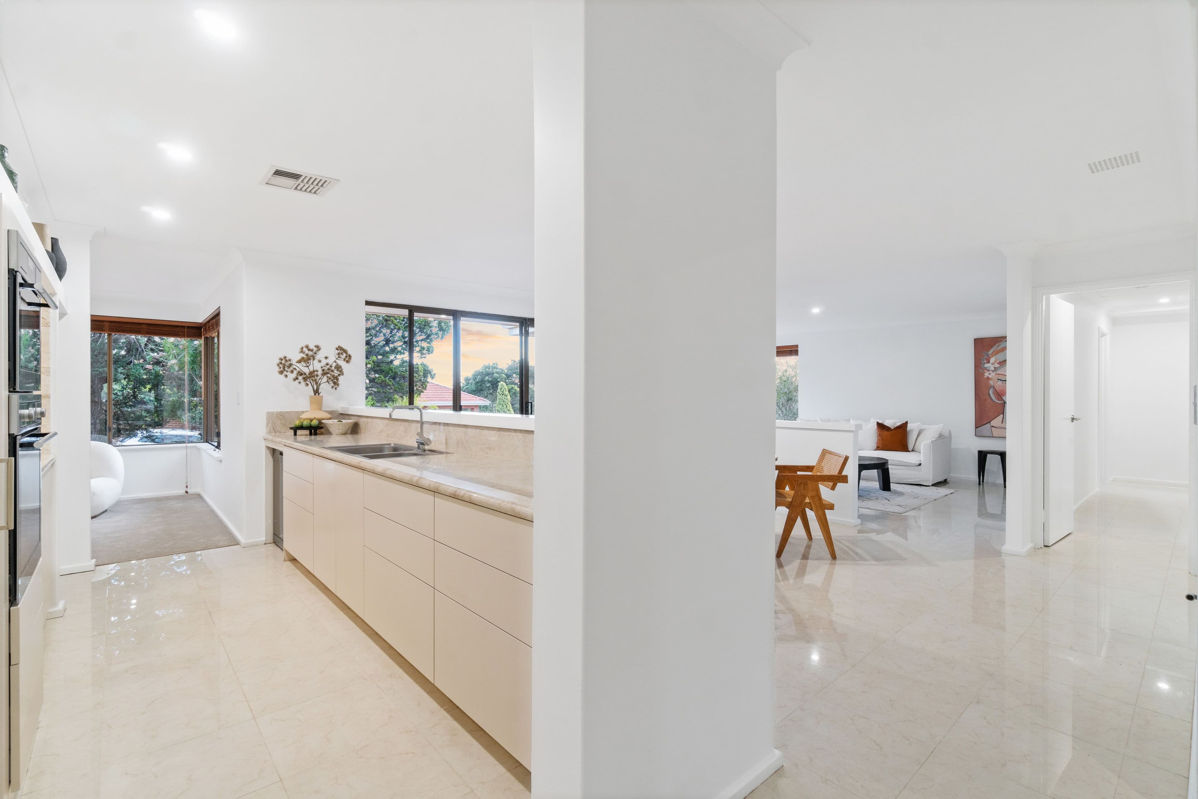 18 Jervis Way, Sorrento WA 6020, Sorrento - Thumbnail 7