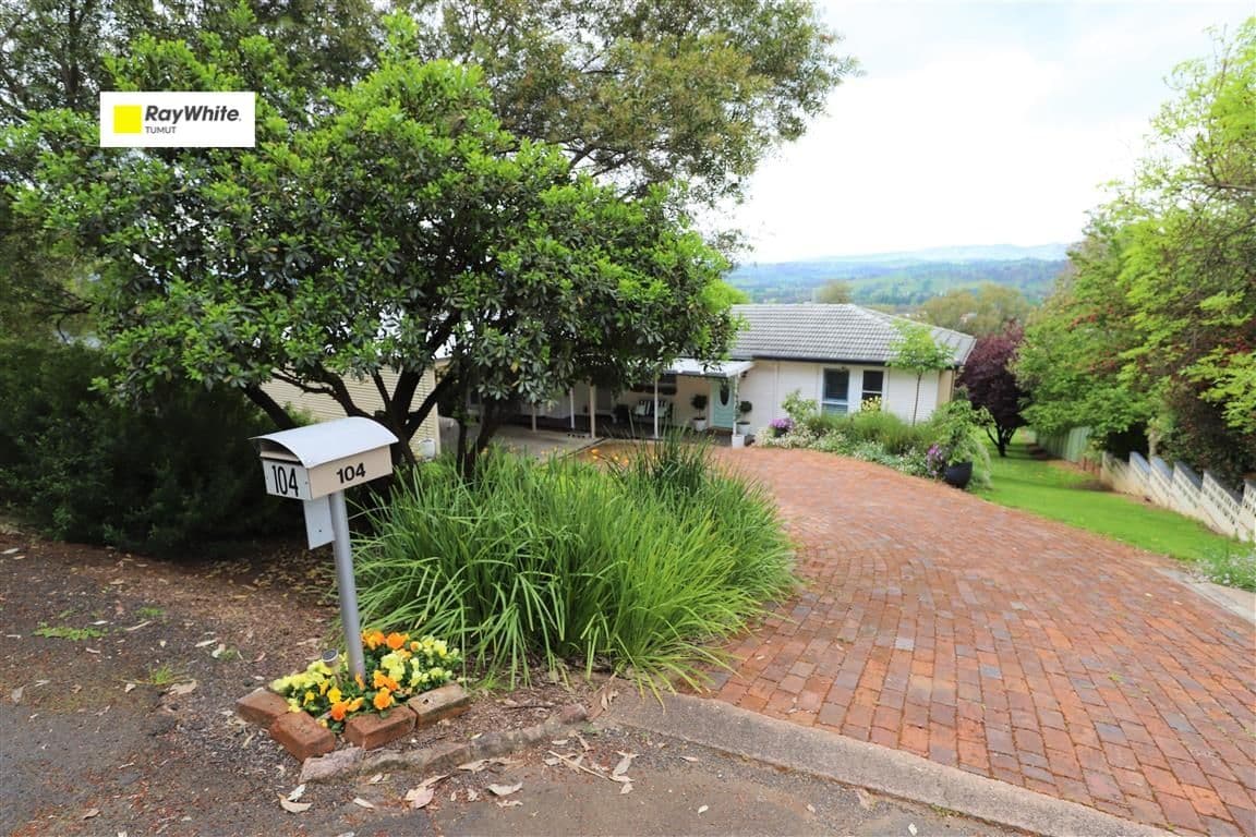 104 Dalhunty Street, Tumut NSW 2720, Tumut - Image 1