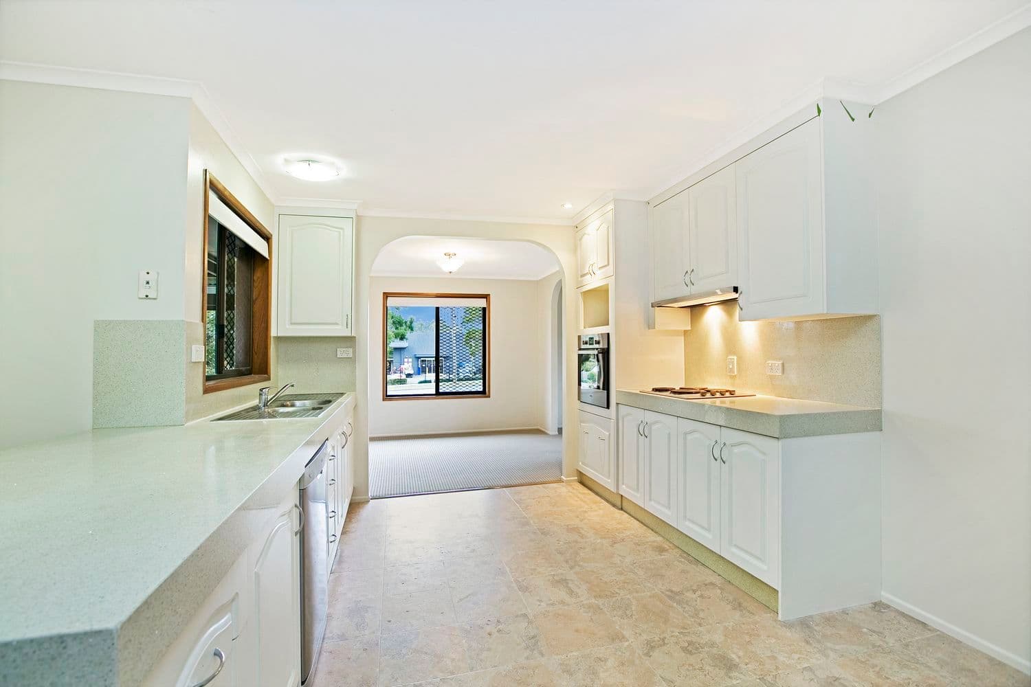 3 Rose Street, YAMANTO QLD 4305, Yamanto - Thumbnail 3