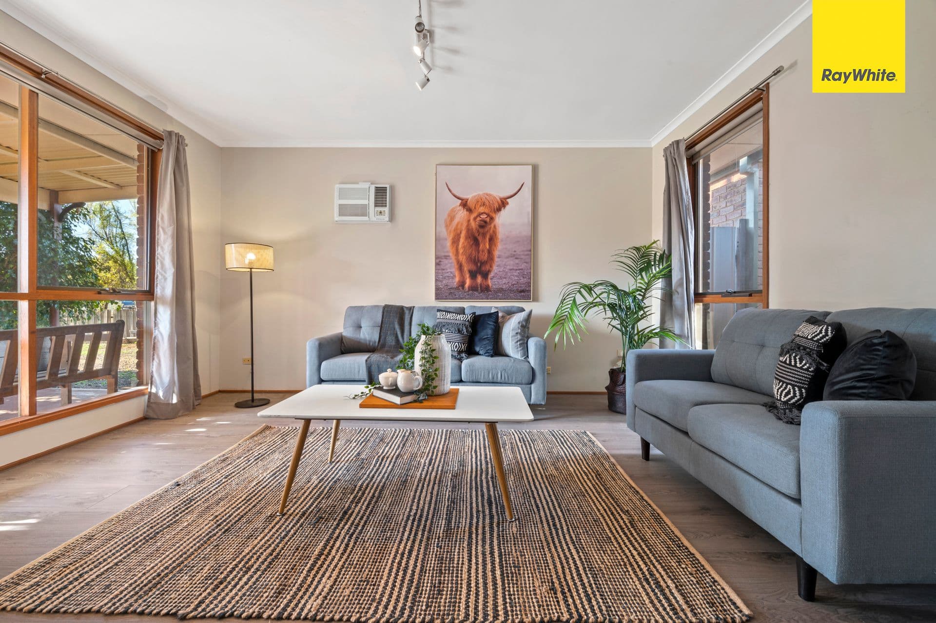 9 Walton Street, Melton South VIC 3338, Melton South - Thumbnail 6