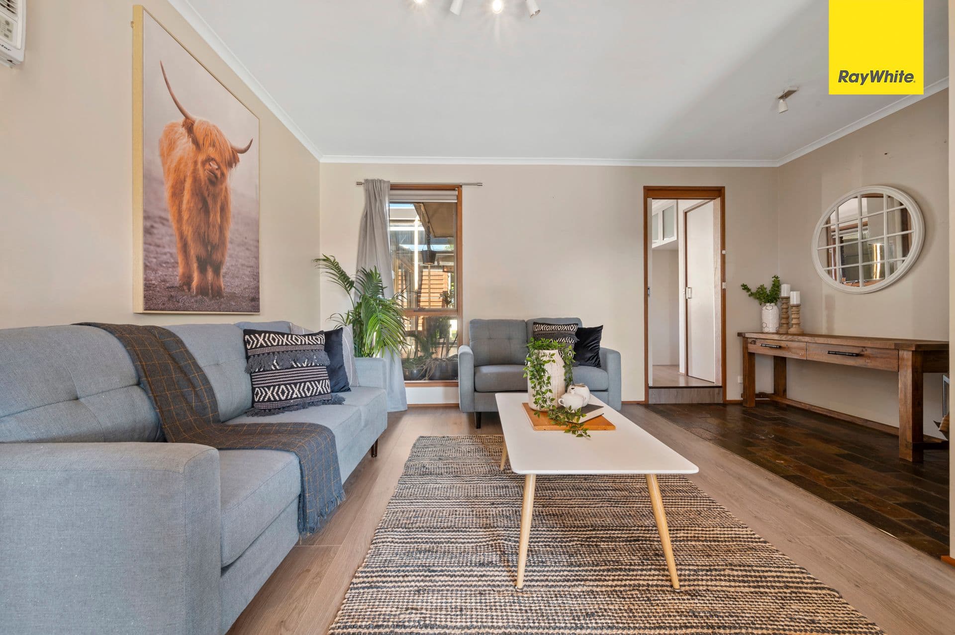 9 Walton Street, Melton South VIC 3338, Melton South - Thumbnail 7