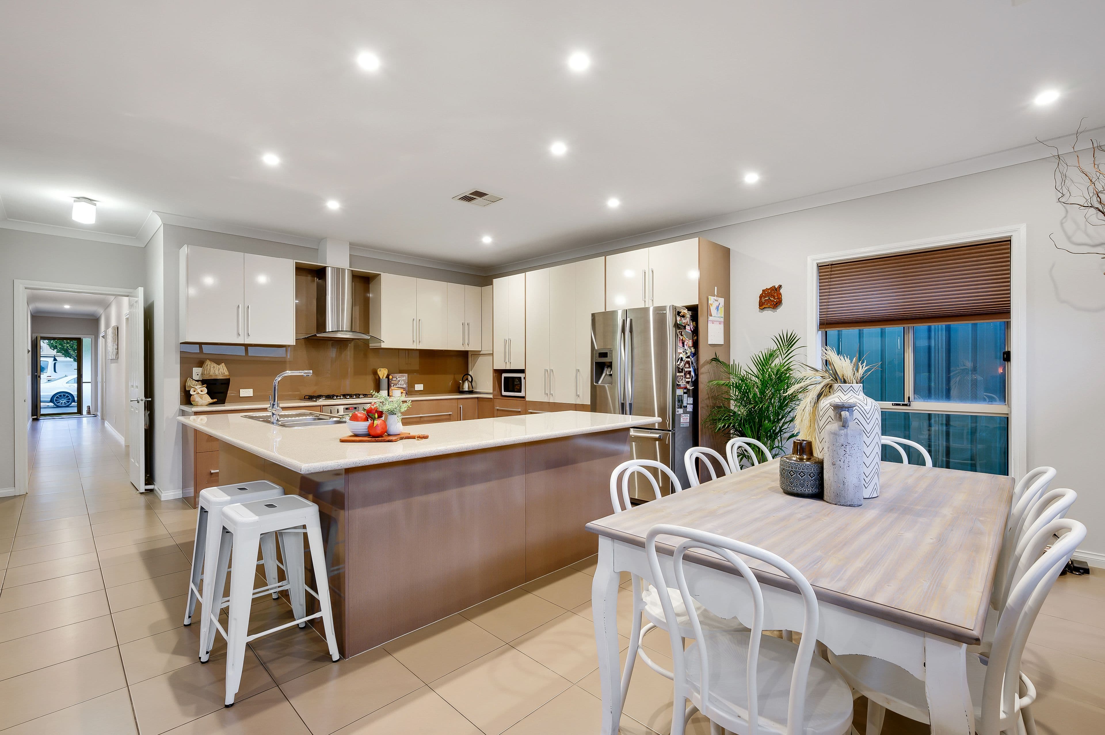 11 Benton Street, Mawson Lakes SA 5095, Mawson Lakes - Thumbnail 2