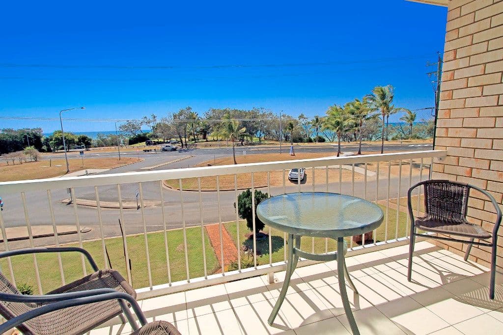 92 Scenic Highway, Lammermoor QLD 4703, Lammermoor - Thumbnail 2