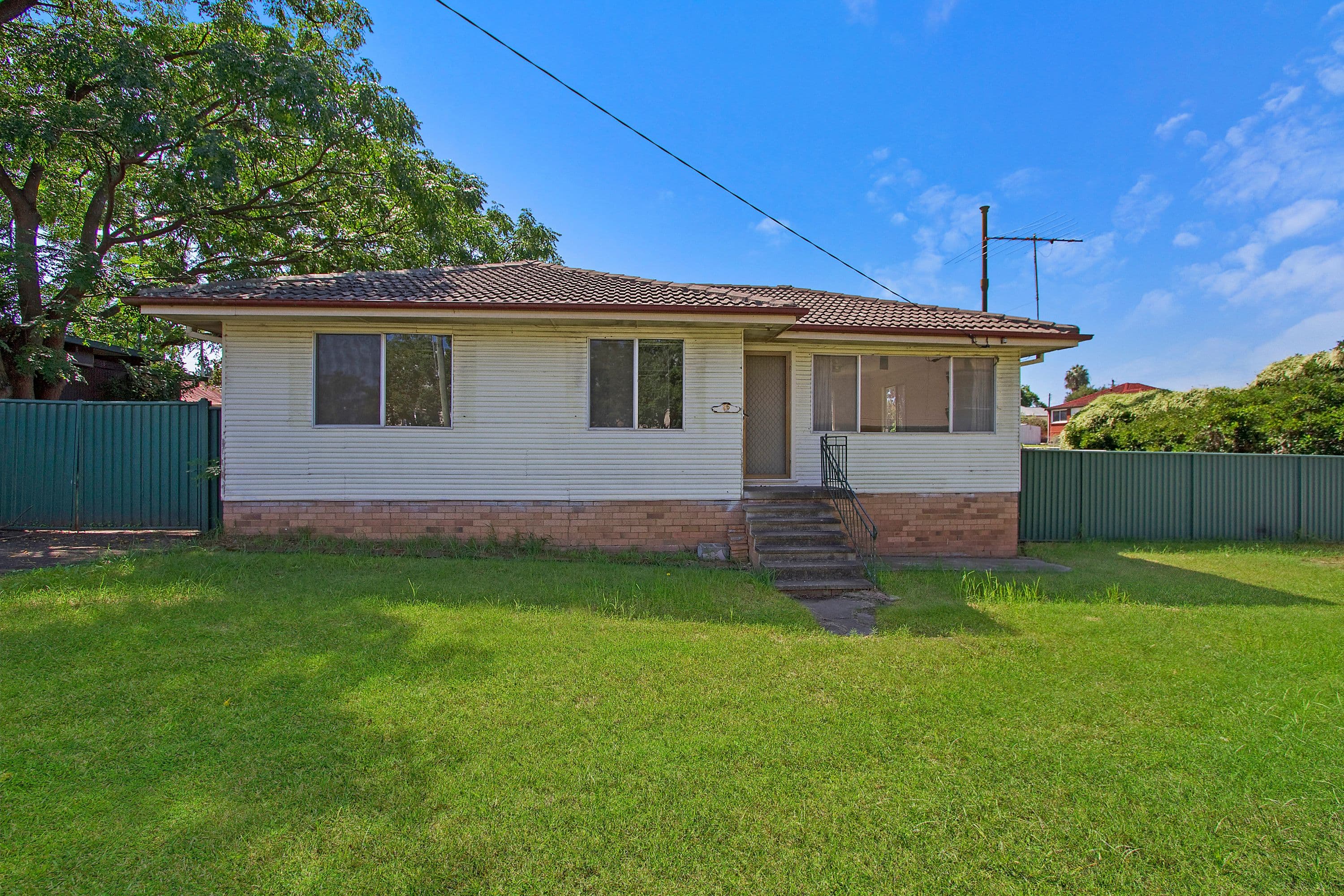 26 Brabyn Street, Windsor - Image 1