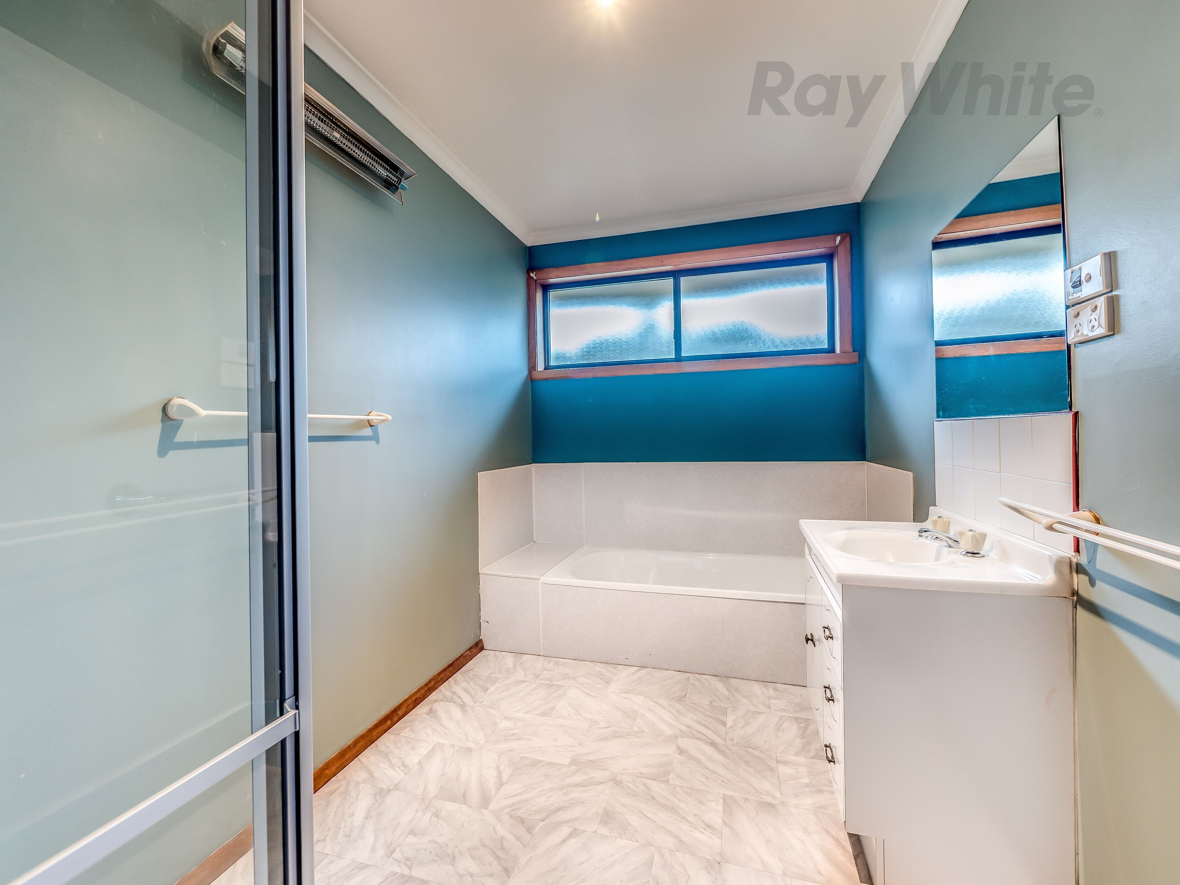 3 Shoreline Drive, Howrah TAS 7018, Howrah - Thumbnail 3