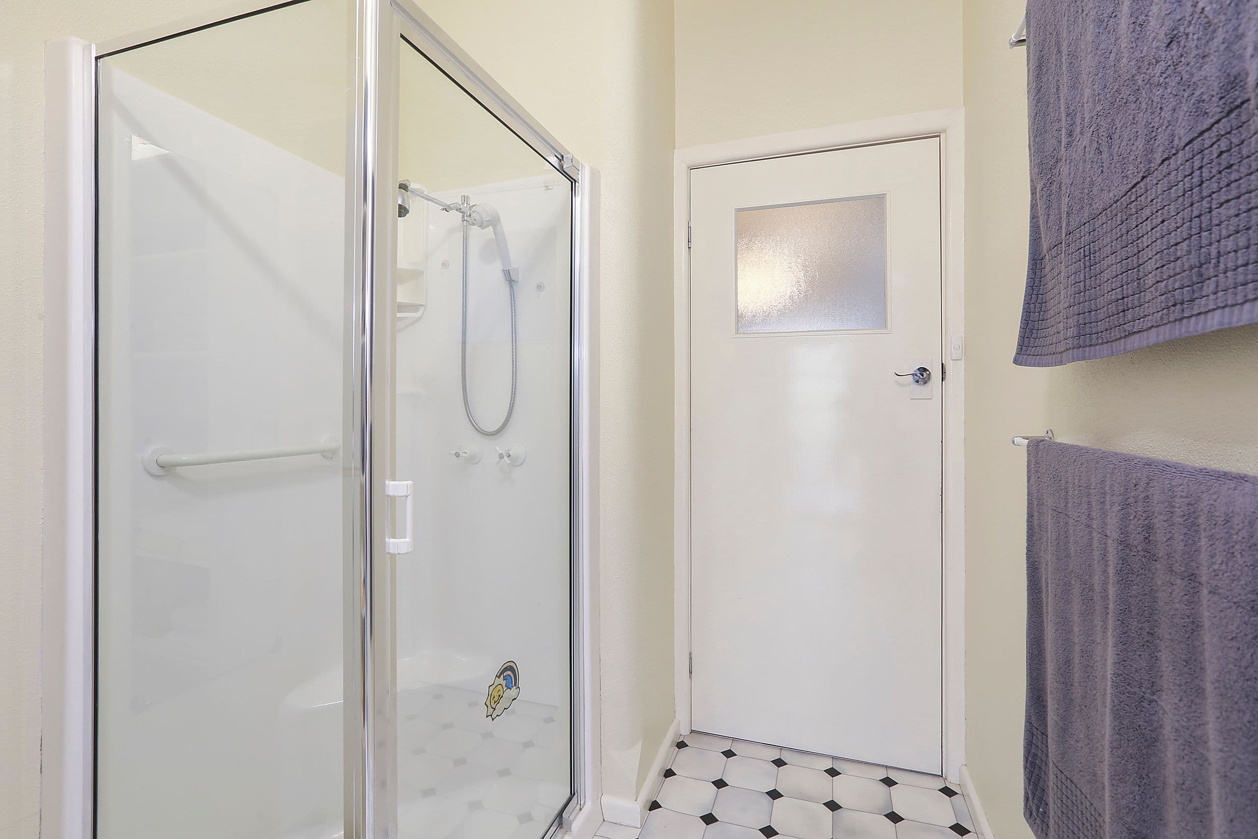 4 Batman Close, Belmont VIC 3216, Belmont - Thumbnail 7