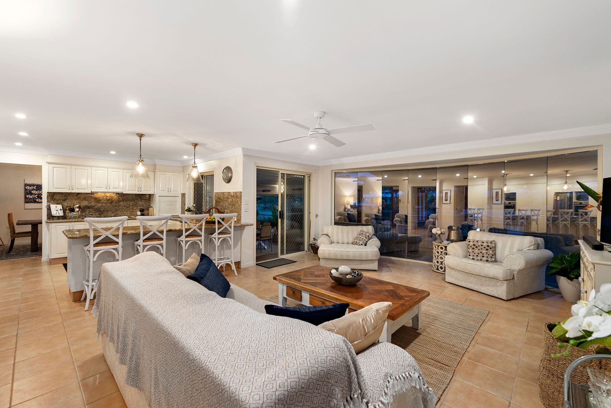 5 Hakea Court, Palm Beach QLD 4221, Palm Beach - Thumbnail 4