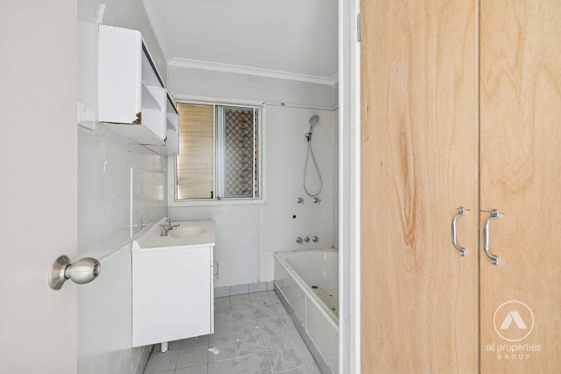 12 Attunga Street, Kingston QLD 4114, Kingston - Thumbnail 8