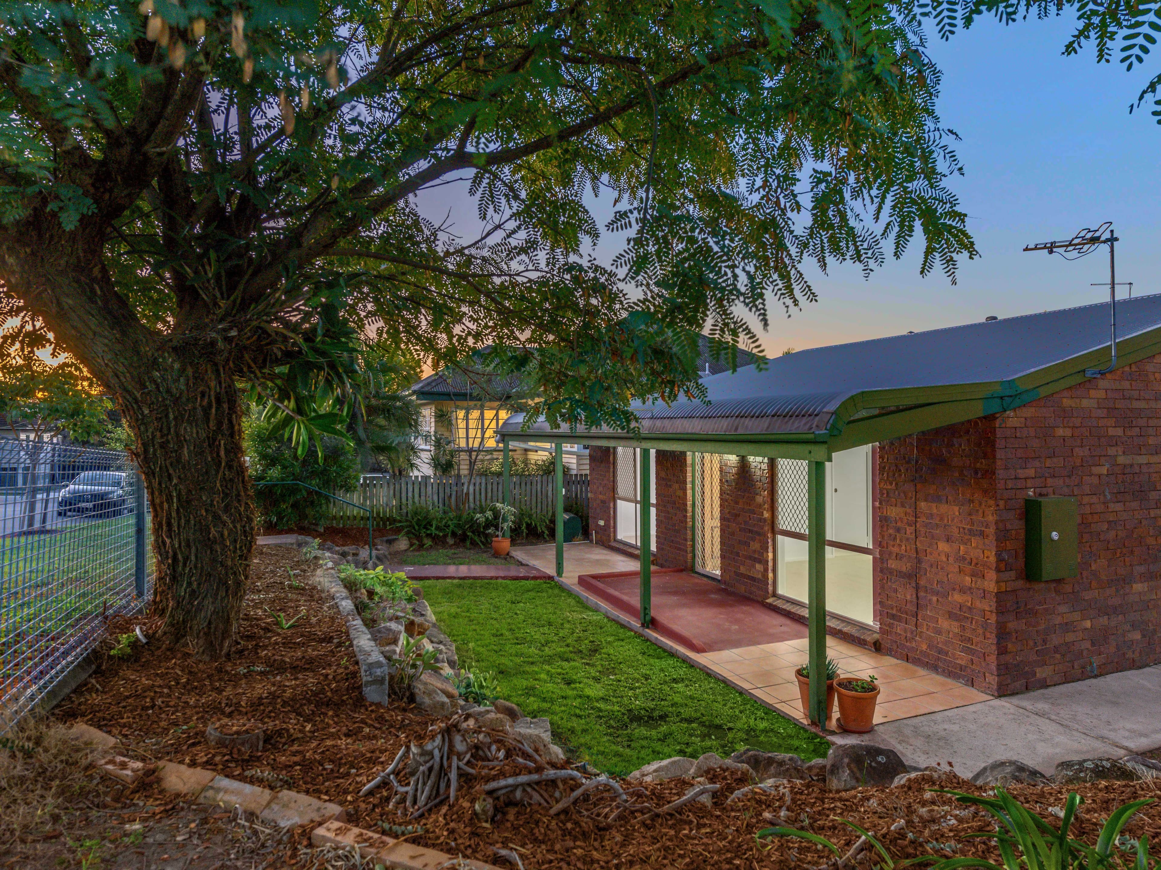 6 Ripon Street, Coorparoo QLD 4151, Coorparoo - Thumbnail 2