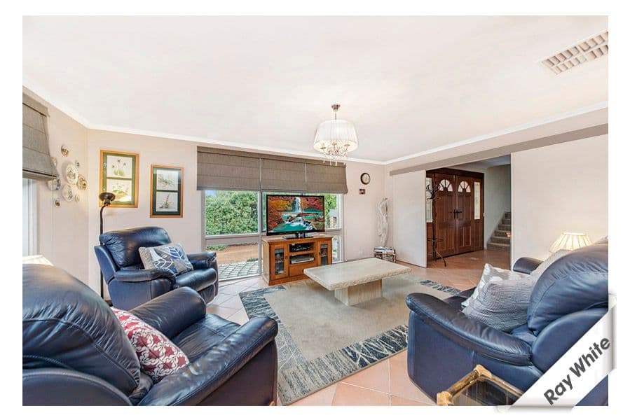 8 Jamieson Crescent, Kambah ACT 2902, Kambah - Thumbnail 2