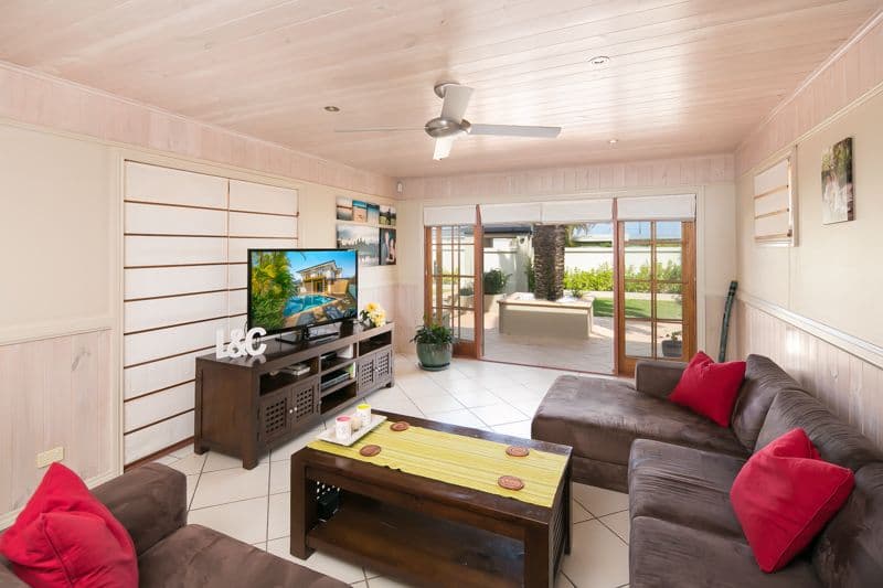 3 Amaroo Street, BIGGERA WATERS QLD 4216, Biggera Waters - Thumbnail 5