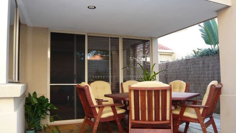 42 Marble Arch Place, ARUNDEL QLD 4214, Arundel - Thumbnail 5