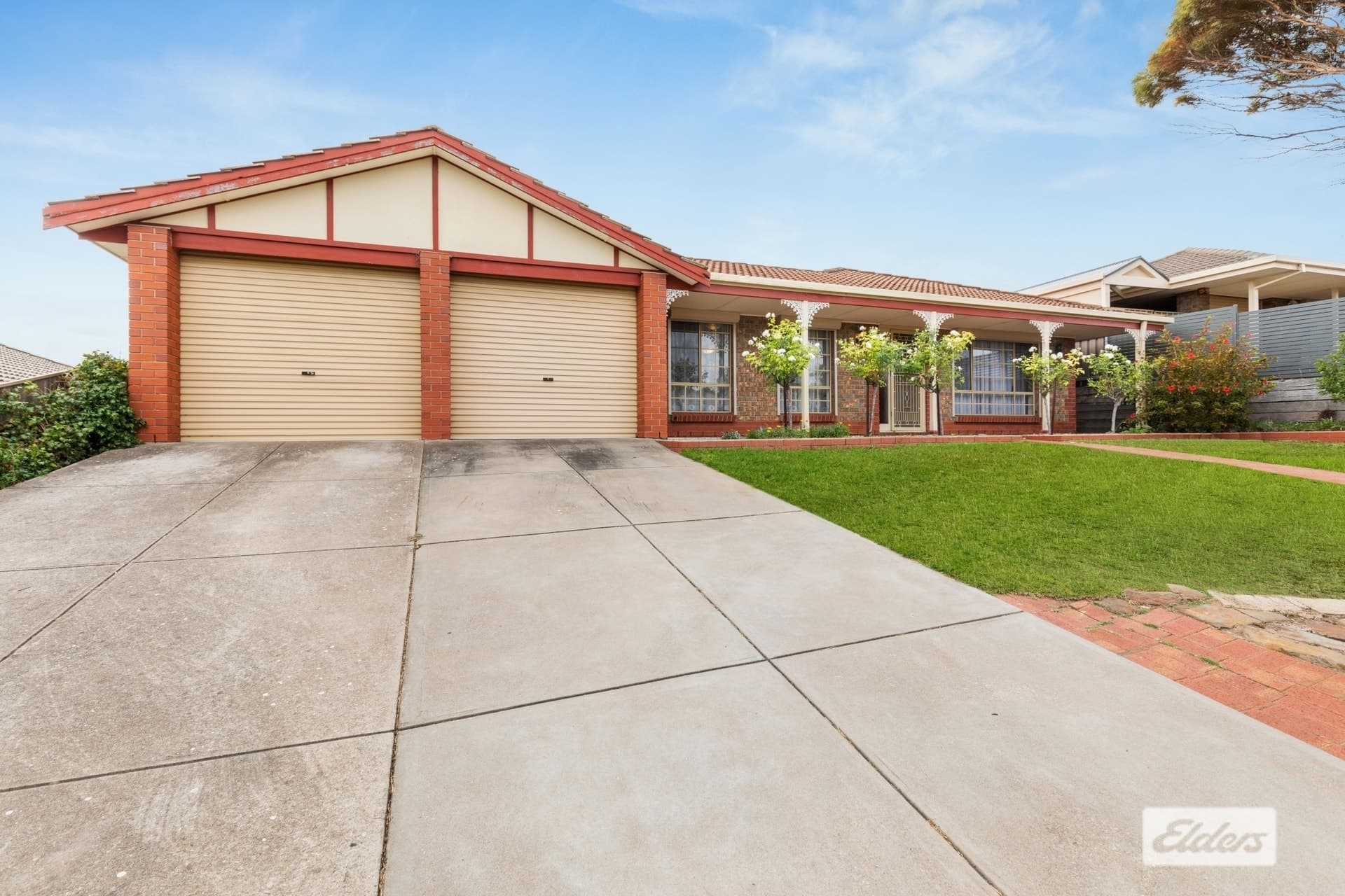 7 Arachne Drive, Hallett Cove - Image 1