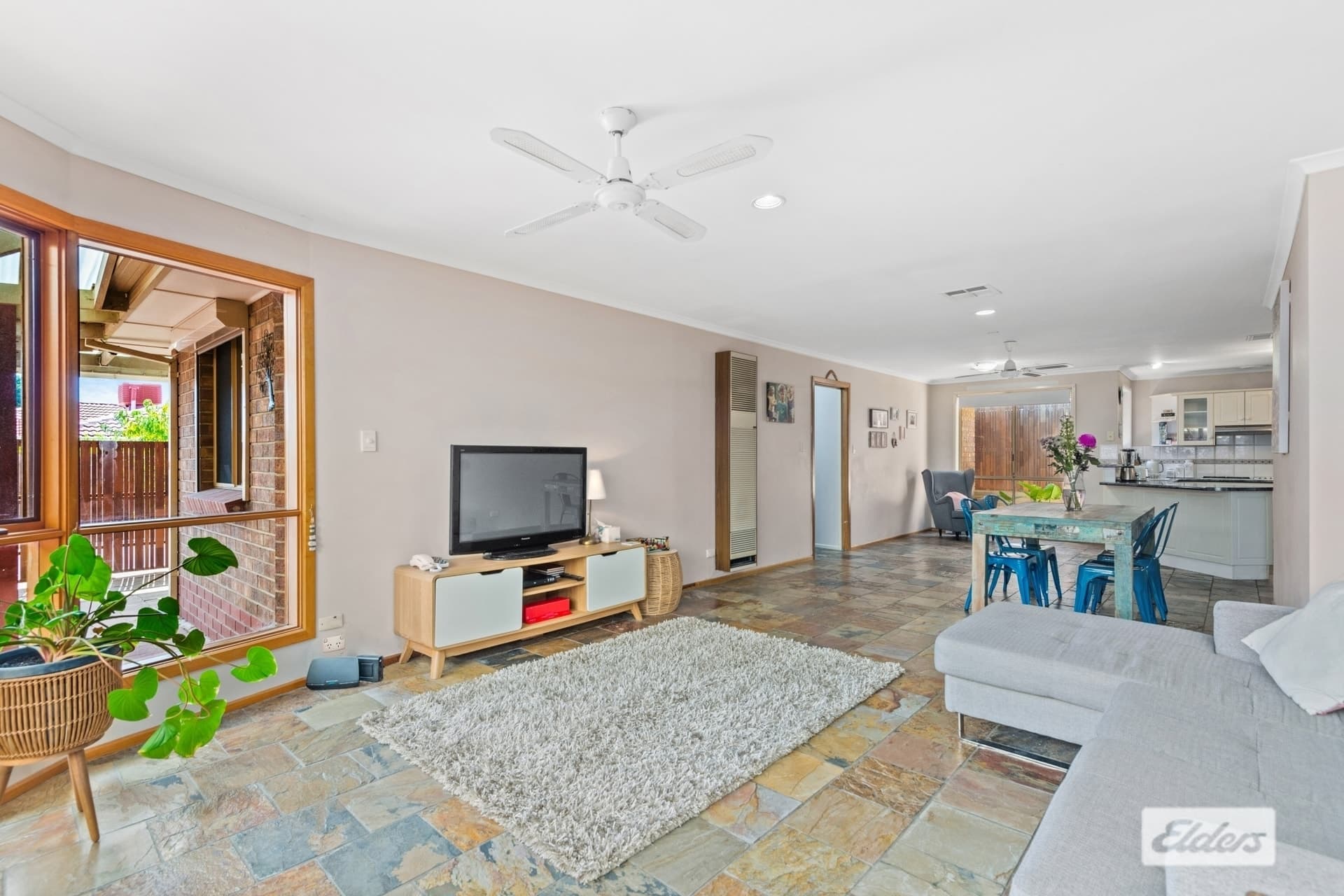 7 Arachne Drive, Hallett Cove - Thumbnail 4