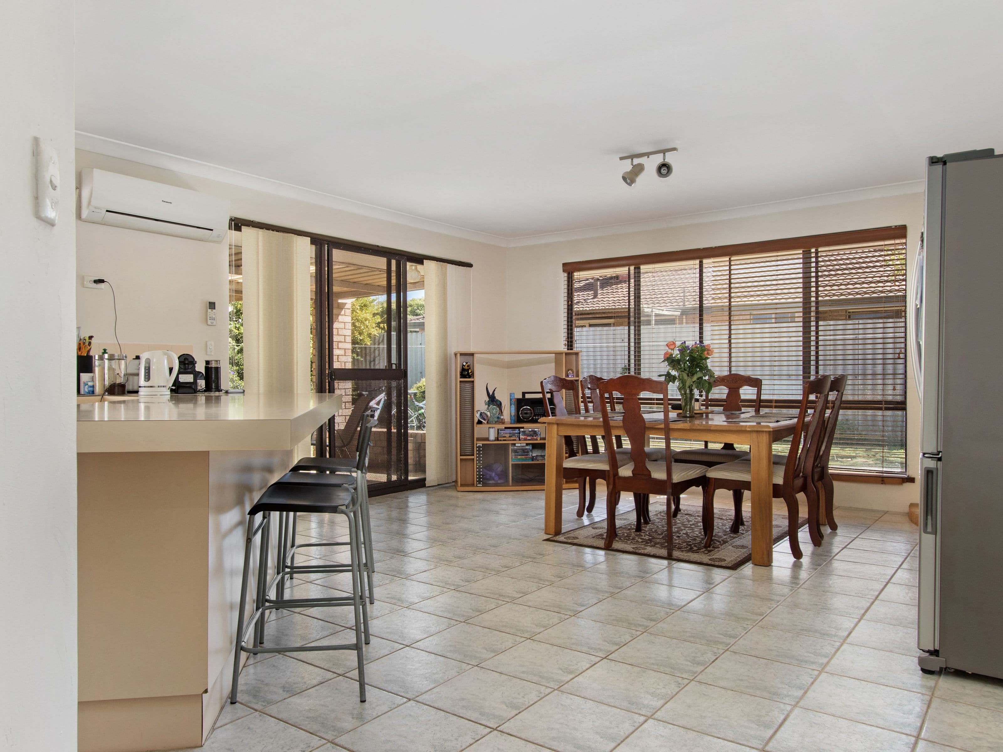 28 Cutter Road, Waikiki WA 6169, Waikiki - Thumbnail 7