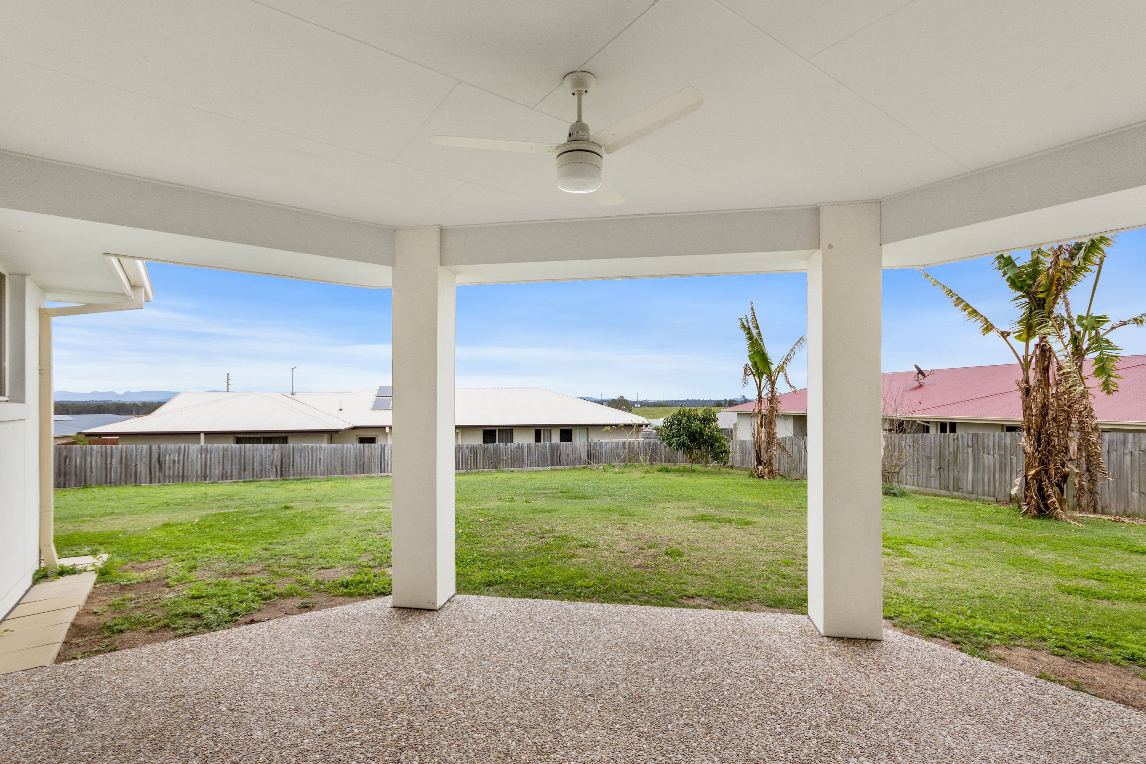 43 Tulip Street, Yamanto QLD 4305, Yamanto - Thumbnail 3