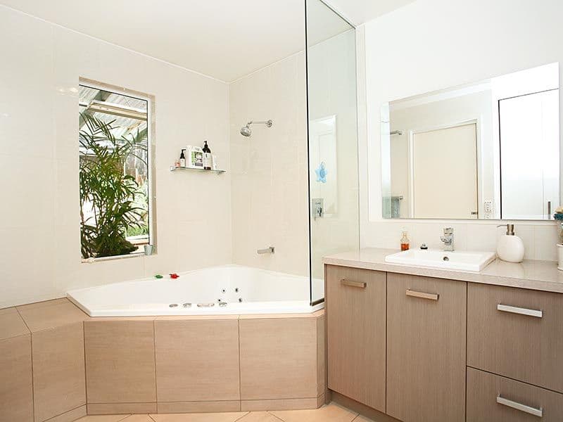 22  Bowen Avenue, THE BASIN VIC 3154, The Basin - Thumbnail 5
