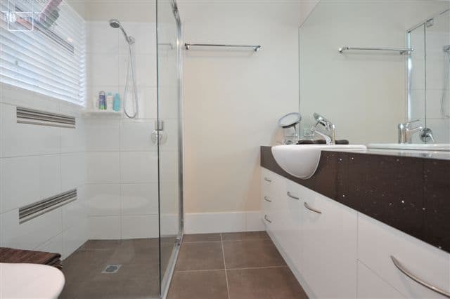 17 Schneider Court, MIDDLE RIDGE QLD 4350, Middle Ridge - Thumbnail 8