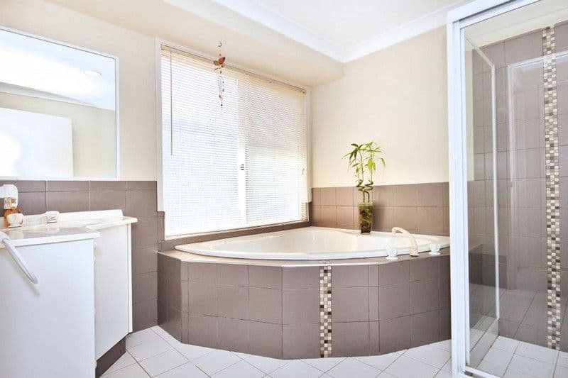 3 Eastwood Drive, ROBINA QLD 4226, Robina - Thumbnail 4