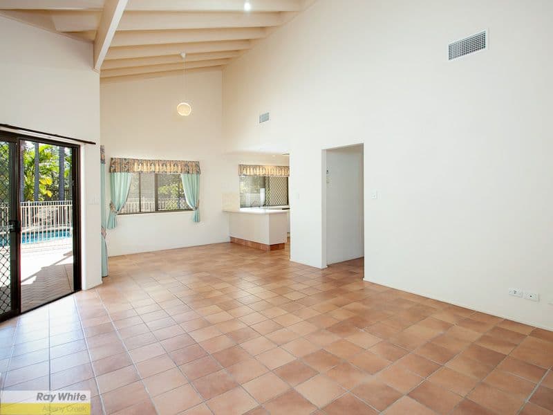 16 The Boulevard, ALBANY CREEK QLD 4035, Albany Creek - Thumbnail 5