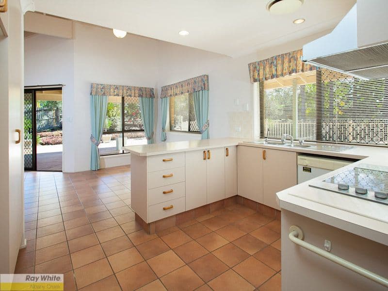16 The Boulevard, ALBANY CREEK QLD 4035, Albany Creek - Thumbnail 6