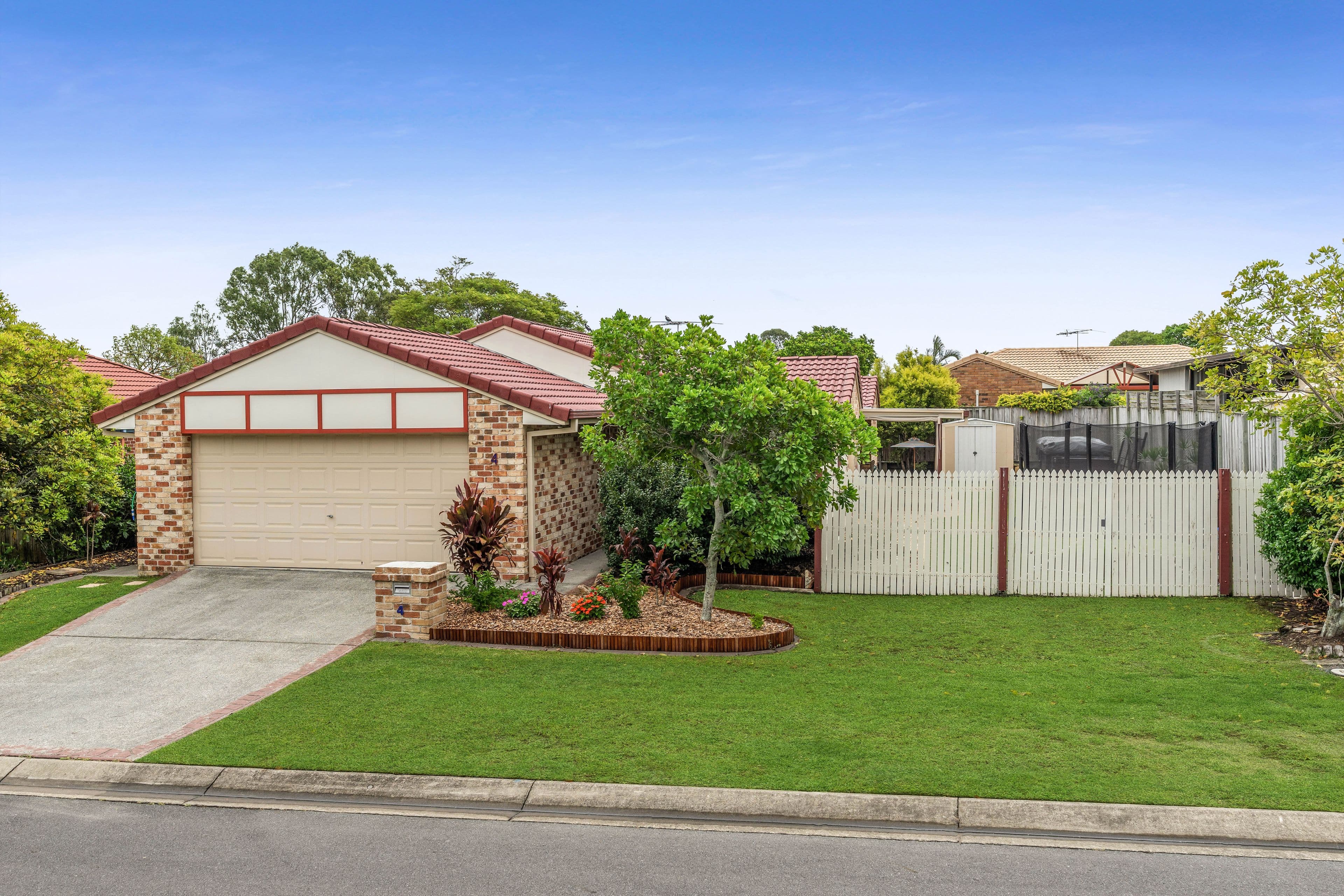 4 Manettia Street, Wynnum West QLD 4178, Wynnum West - Image 1