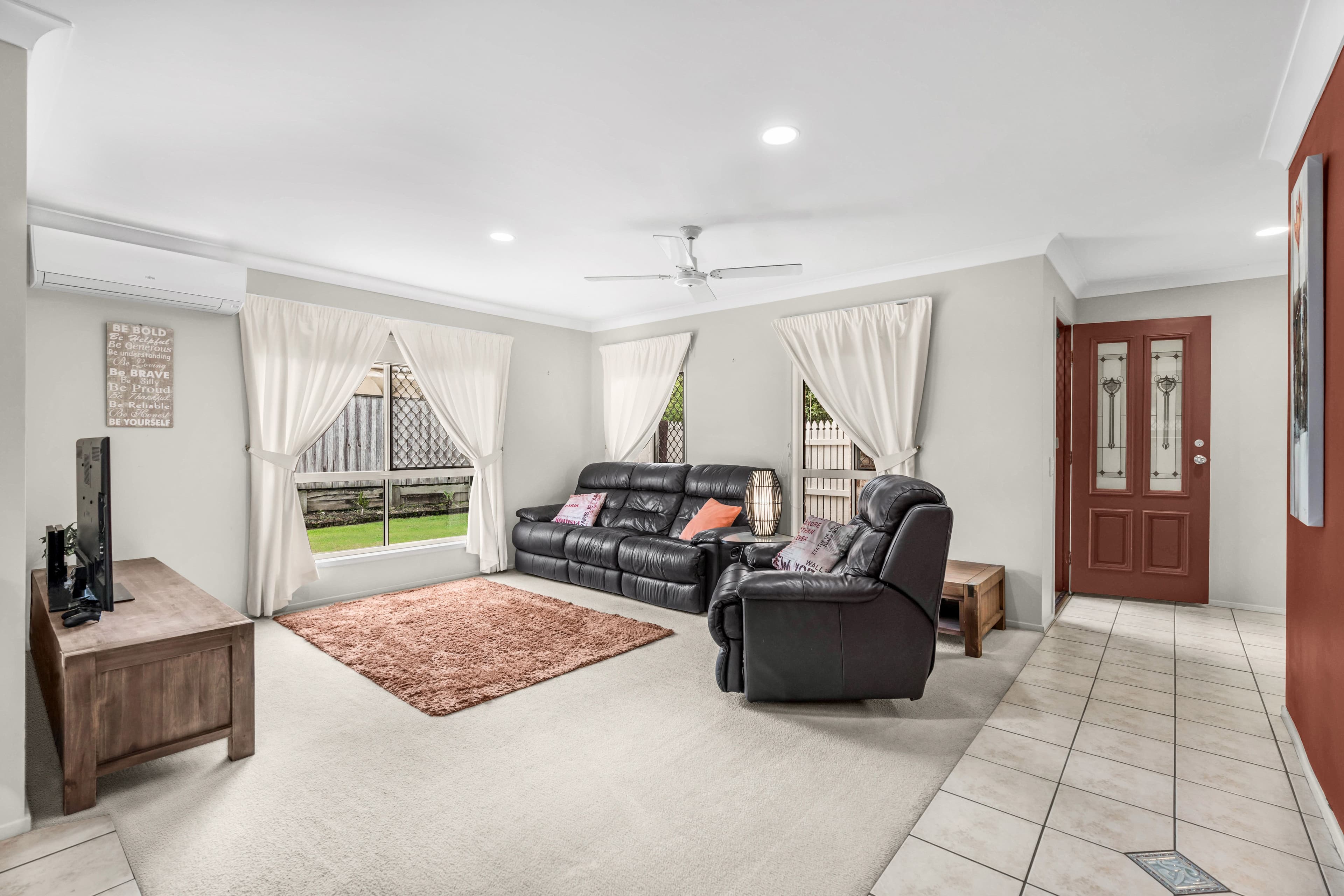 4 Manettia Street, Wynnum West QLD 4178, Wynnum West - Thumbnail 2