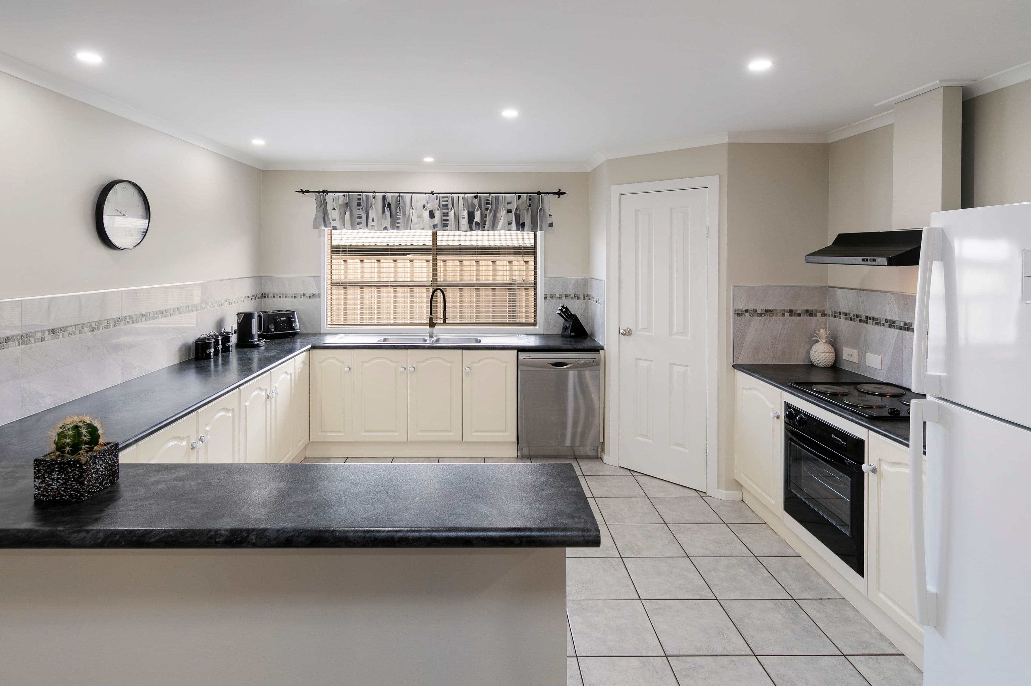 2 Bombardieri Court, Evanston Park SA 5116, Evanston Park - Thumbnail 7