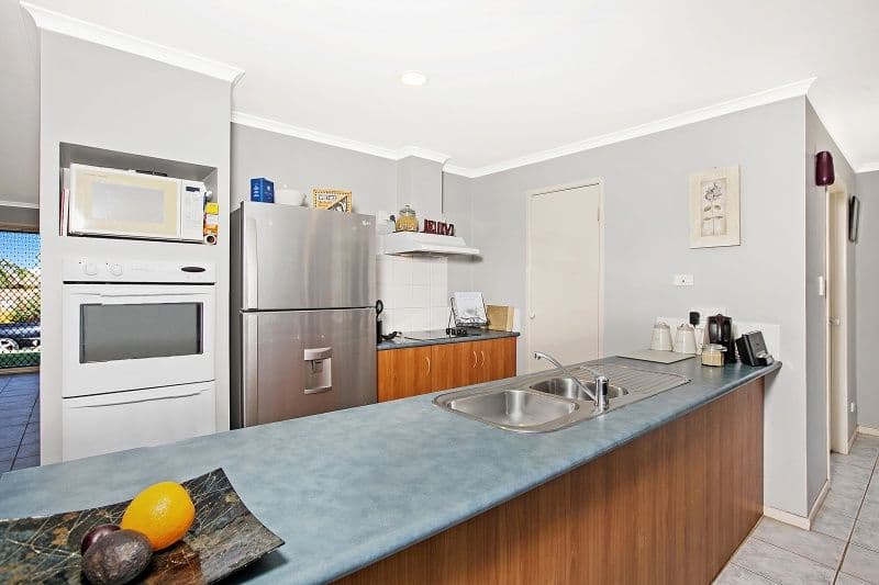 25 Coventry Circuit, SEAFORD RISE SA 5169, Seaford Rise - Thumbnail 4