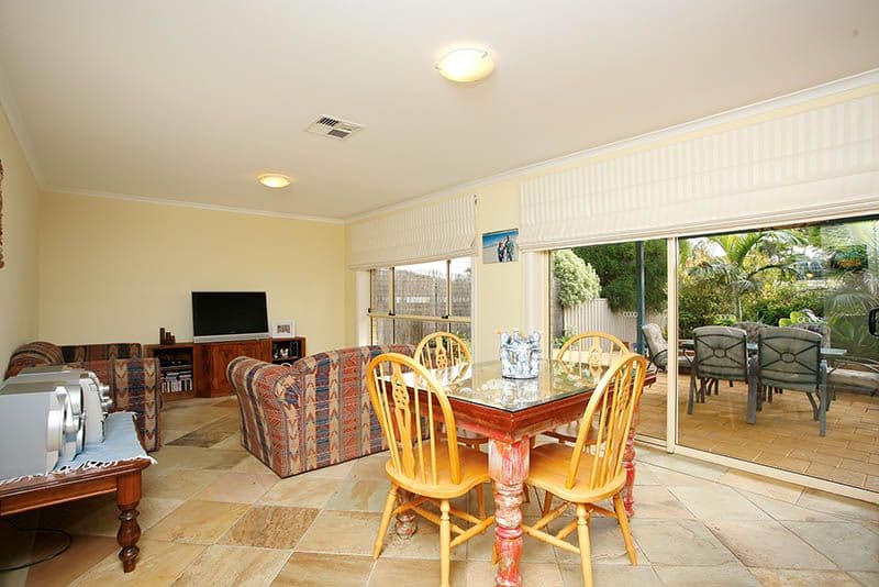 9 Seabreeze Crescent, MASLIN BEACH SA 5170, Maslin Beach - Thumbnail 3