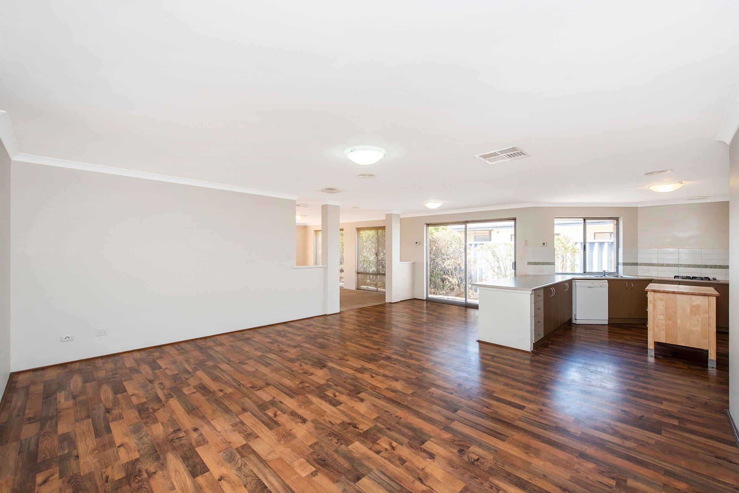 22 Flame Tree Loop, Baldivis WA 6171, Baldivis - Thumbnail 7