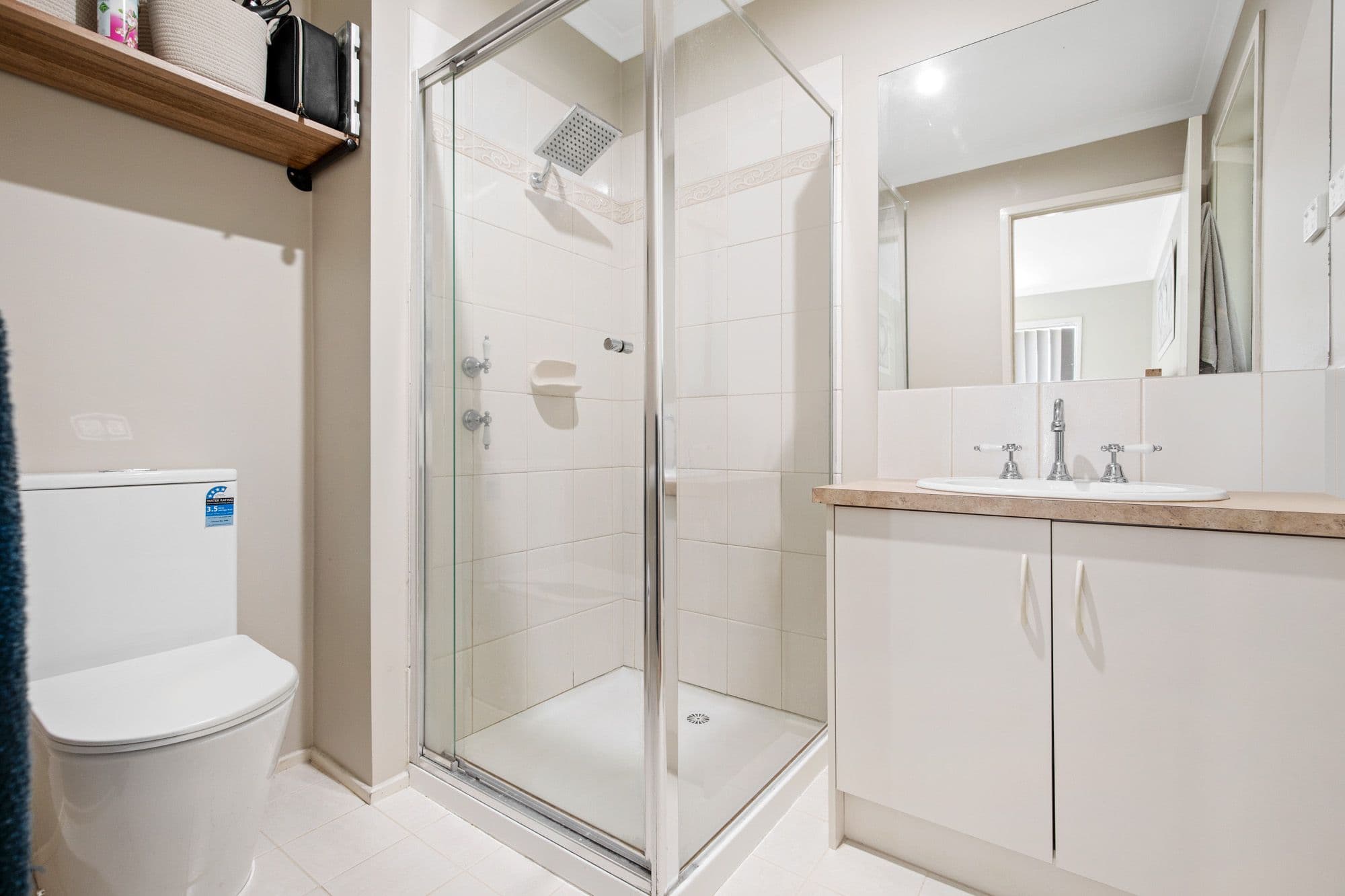 18 Lynbridge Crescent, Tarneit VIC 3029, Tarneit - Thumbnail 4