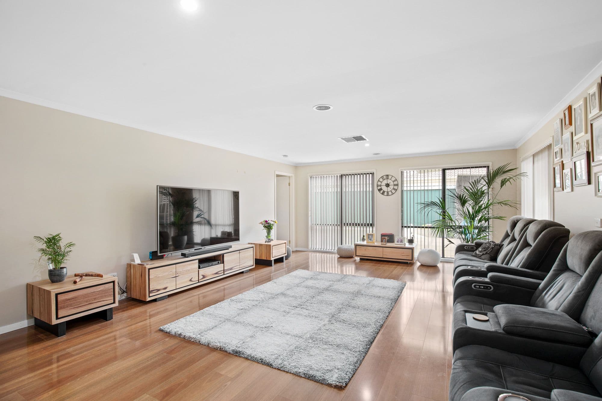 18 Lynbridge Crescent, Tarneit VIC 3029, Tarneit - Thumbnail 8