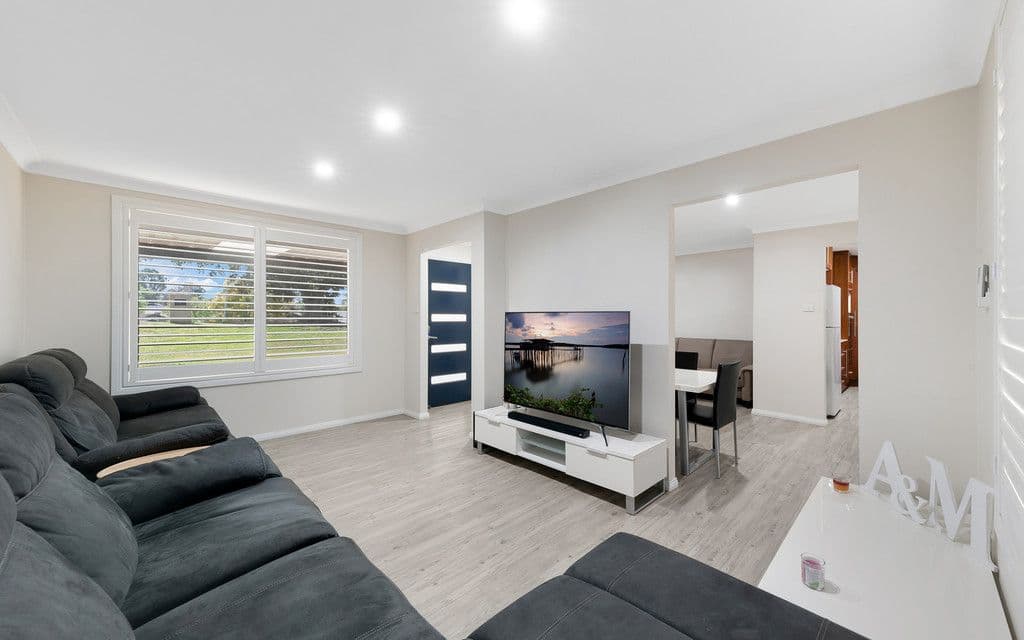 2E Eschol Park Drive, Eschol Park NSW 2558, Eschol Park - Thumbnail 2