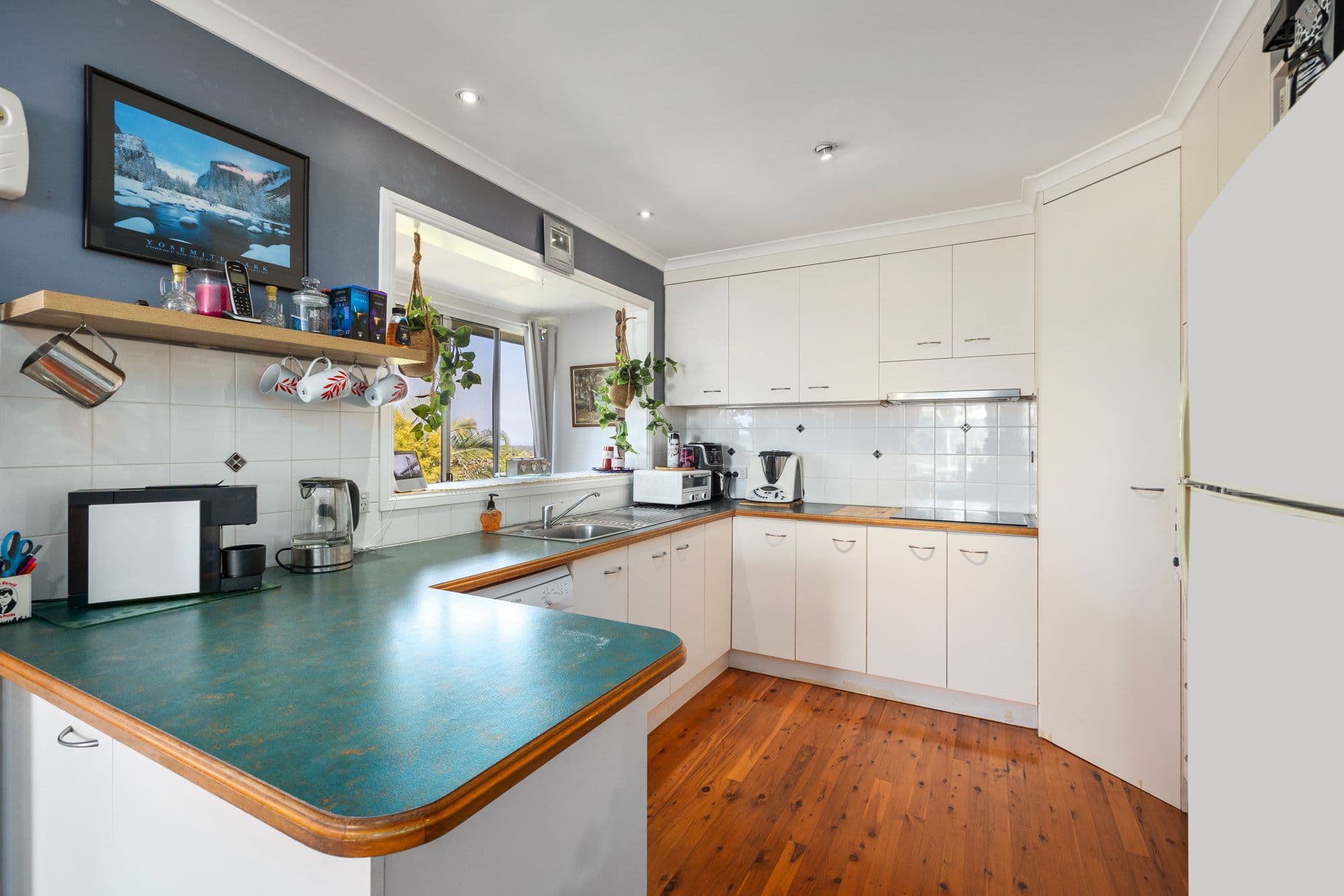 16 Coongul Court, Urraween QLD 4655, Urraween - Thumbnail 4