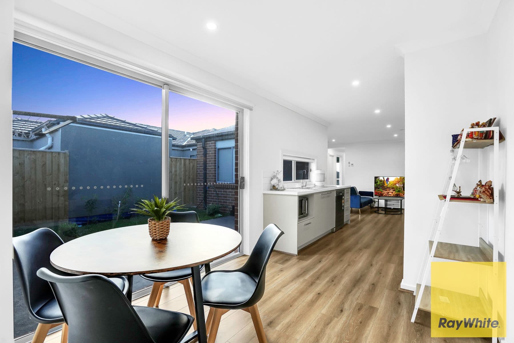 64 Viola Drive, Rockbank VIC 3335, Rockbank - Thumbnail 2