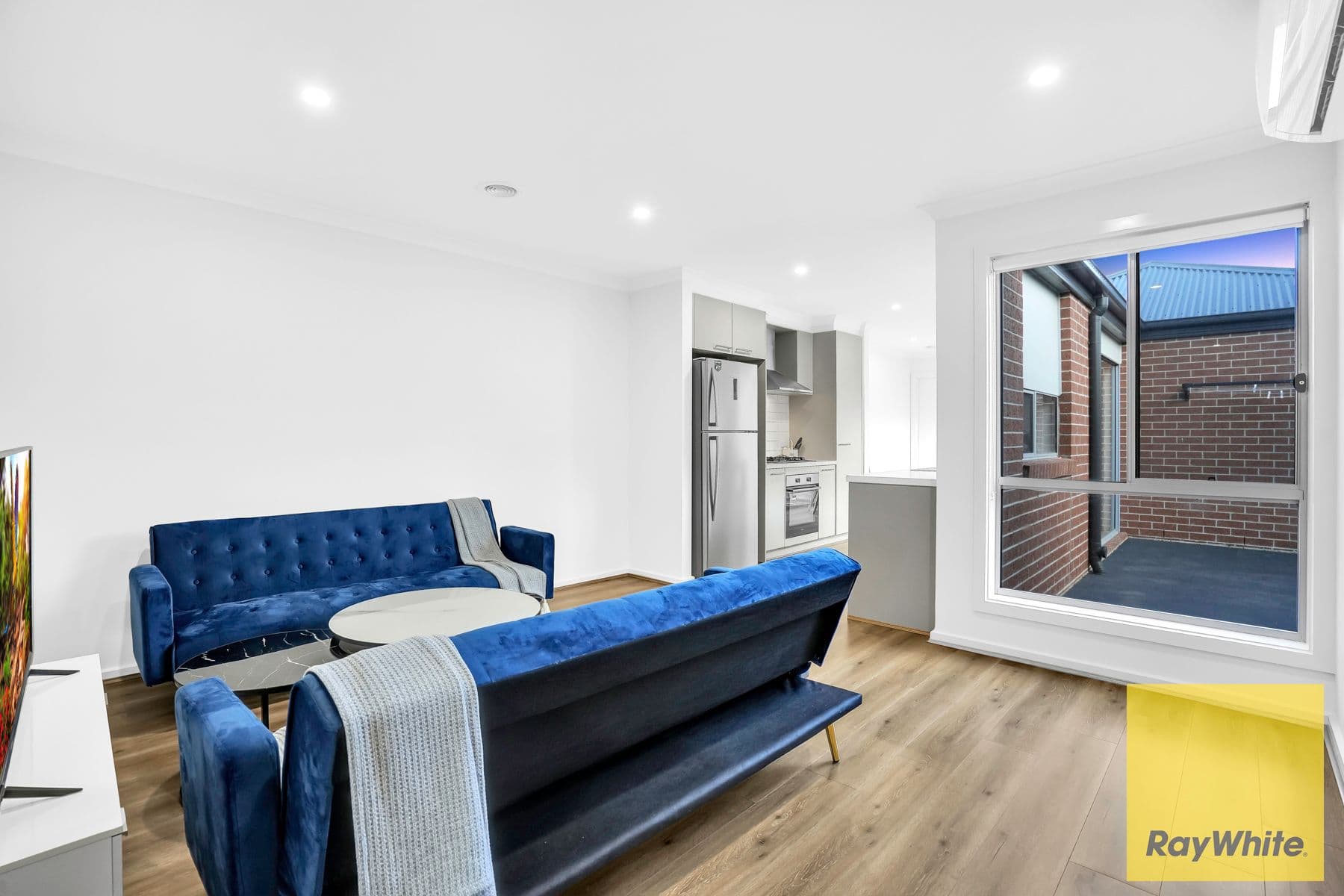 64 Viola Drive, Rockbank VIC 3335, Rockbank - Thumbnail 3