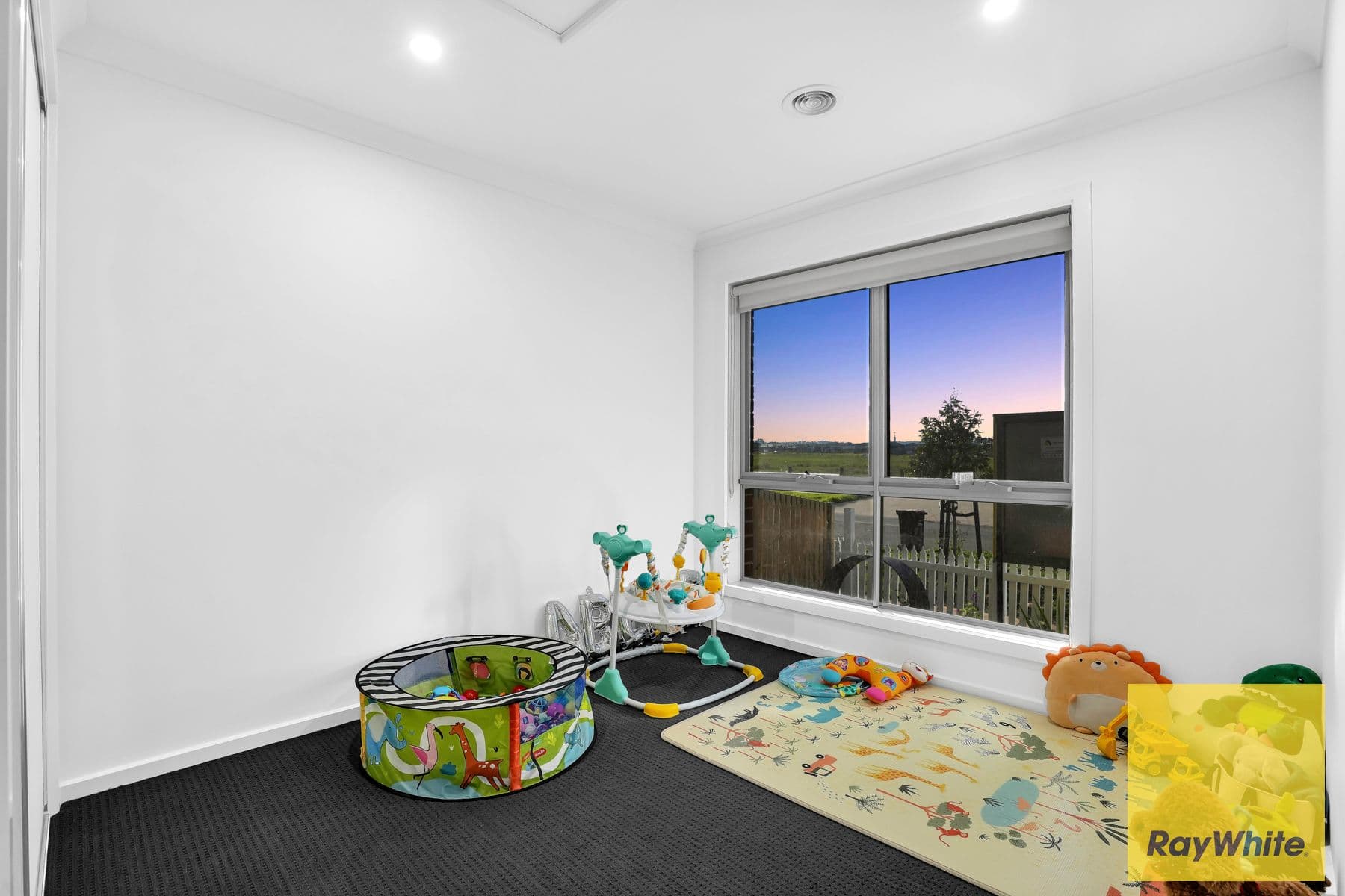 64 Viola Drive, Rockbank VIC 3335, Rockbank - Thumbnail 8