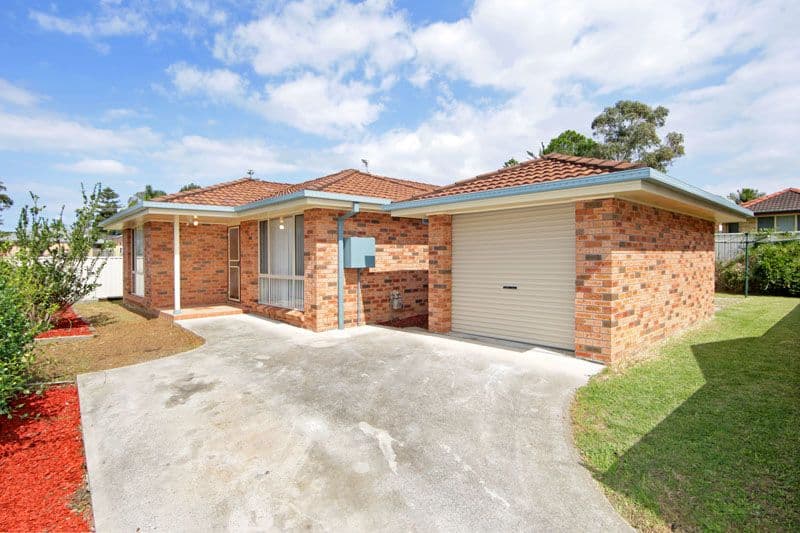 12 Oxford Drive, LAKE HAVEN NSW 2263, Lake Haven - Image 1