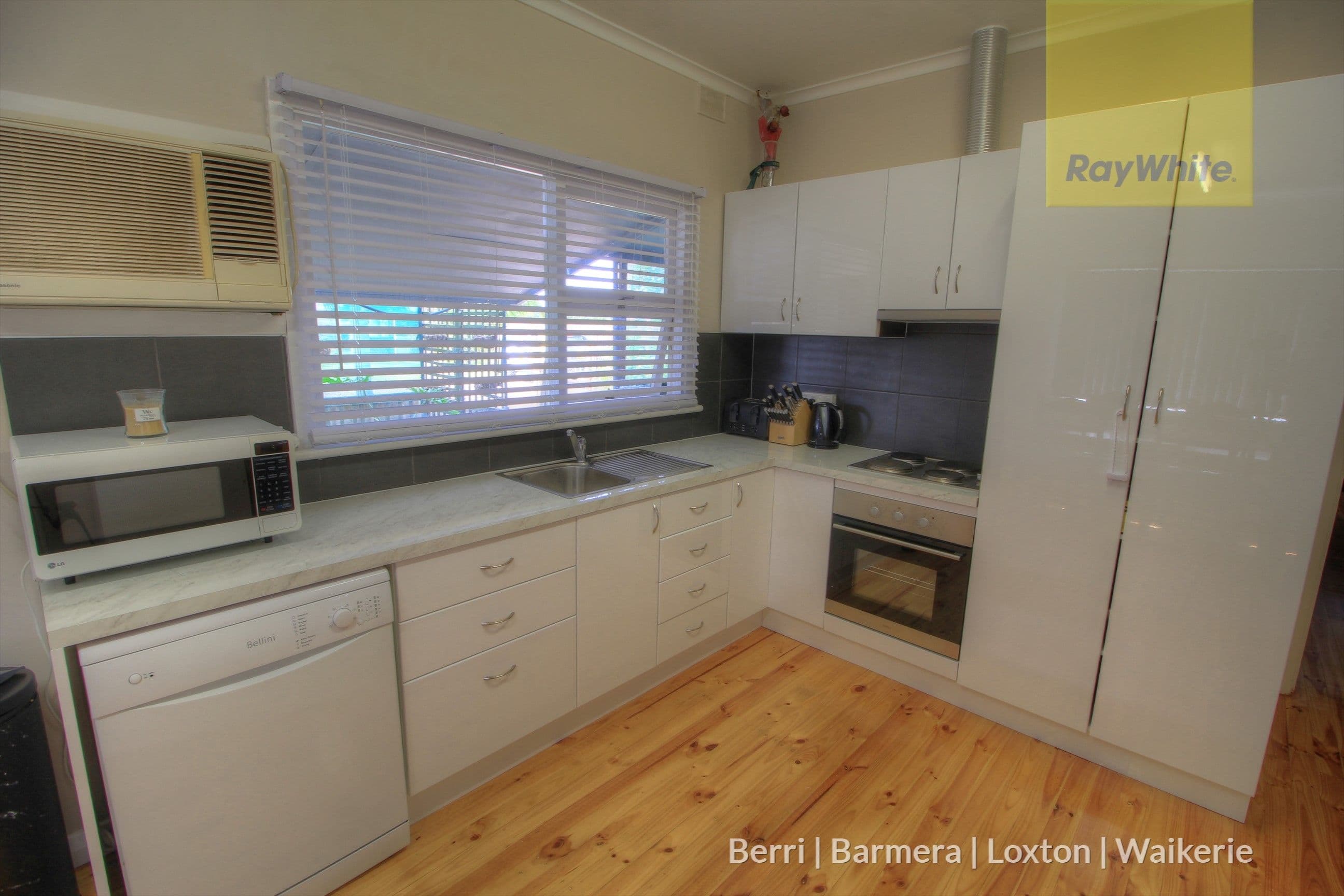411 Tarcoola Street, Renmark SA 5341, Renmark West - Thumbnail 3