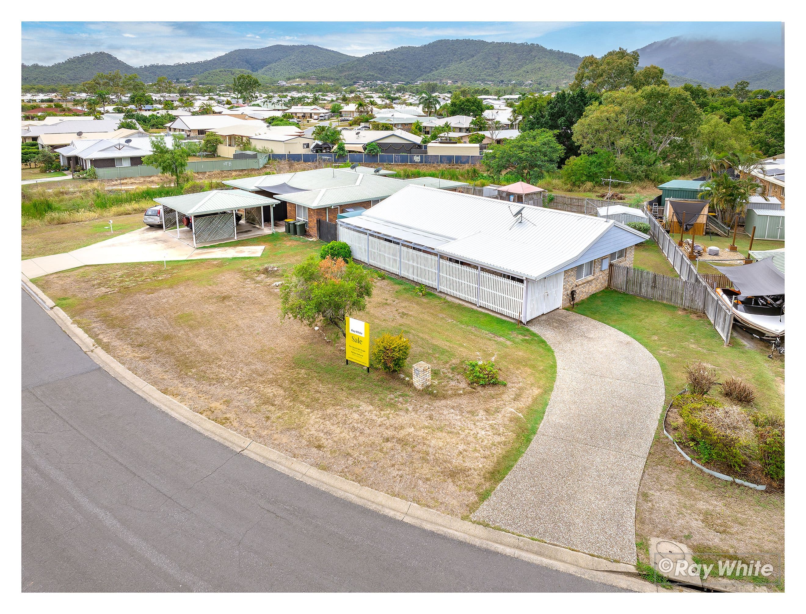 22 Bulman Street, Norman Gardens QLD 4701, Norman Gardens - Thumbnail 2