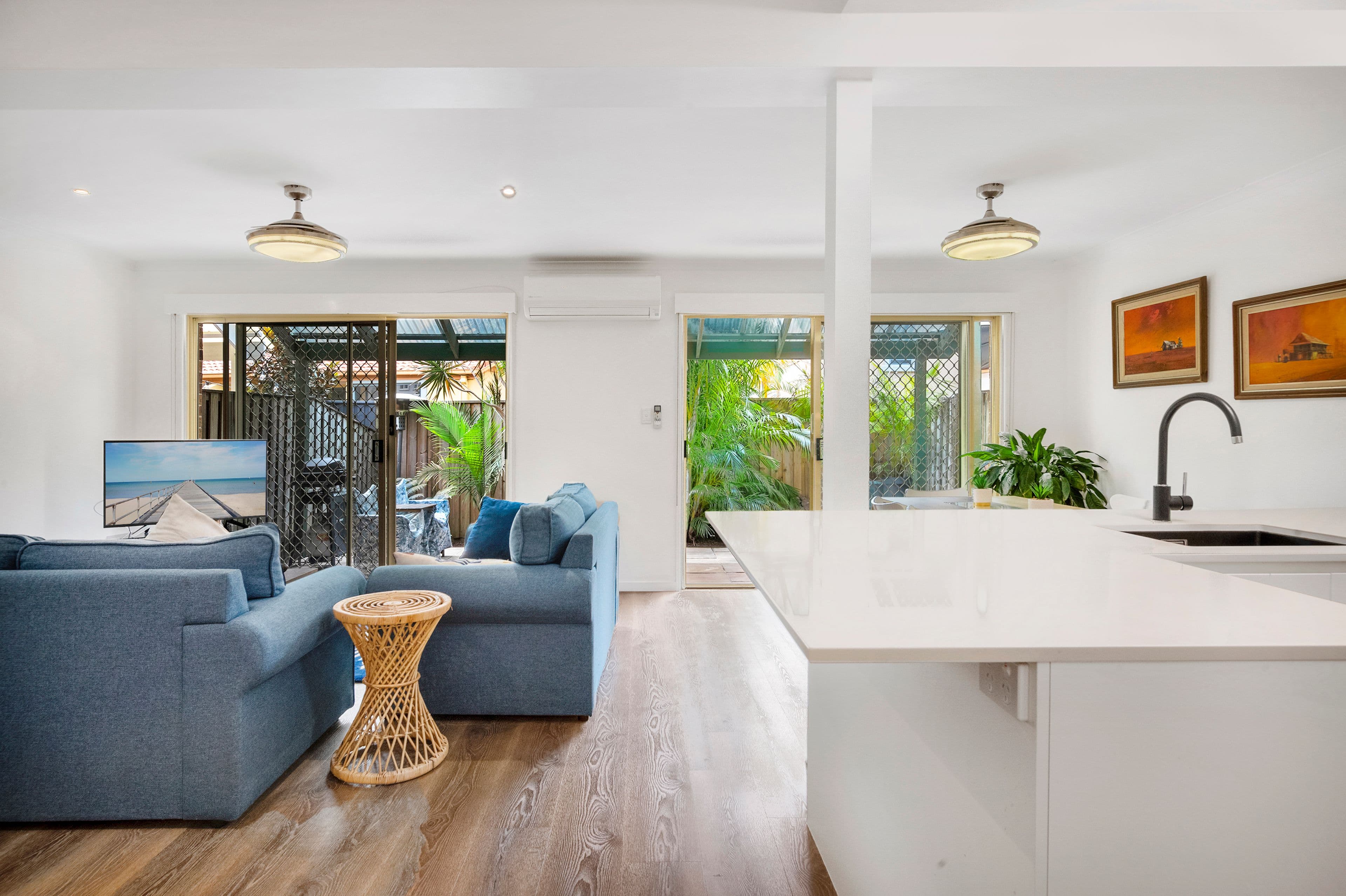 1-5 Santa Cruz Boulevard, Clear Island Waters QLD 4226, Clear Island Waters - Thumbnail 5
