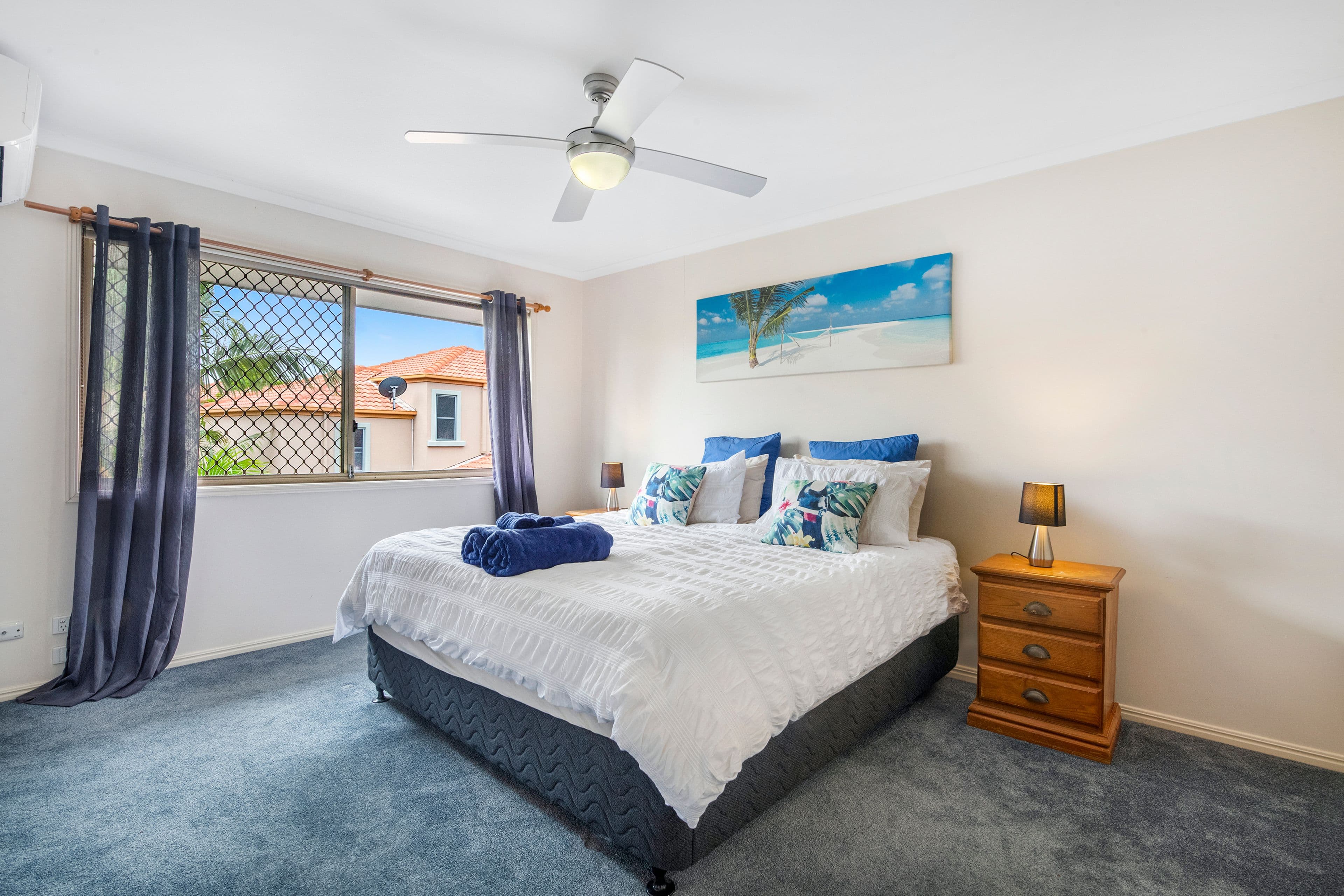 1-5 Santa Cruz Boulevard, Clear Island Waters QLD 4226, Clear Island Waters - Thumbnail 7