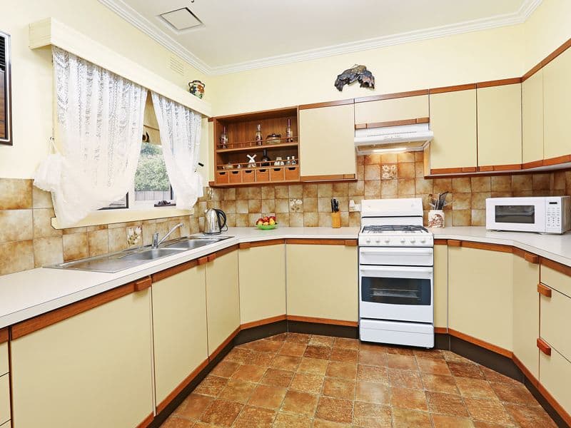 70 Heytesbury Street, HERNE HILL VIC 3218, Herne Hill - Thumbnail 5