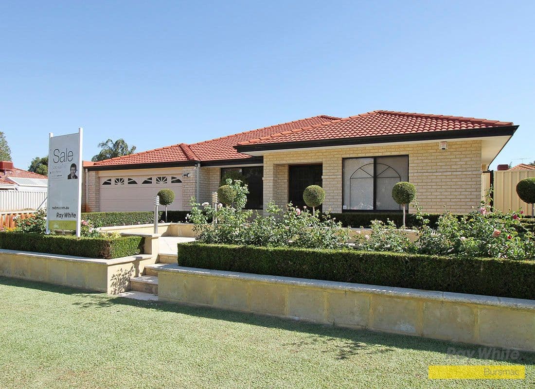 21 Nottingham Gardens, BALLAJURA WA 6066, Ballajura - Image 1