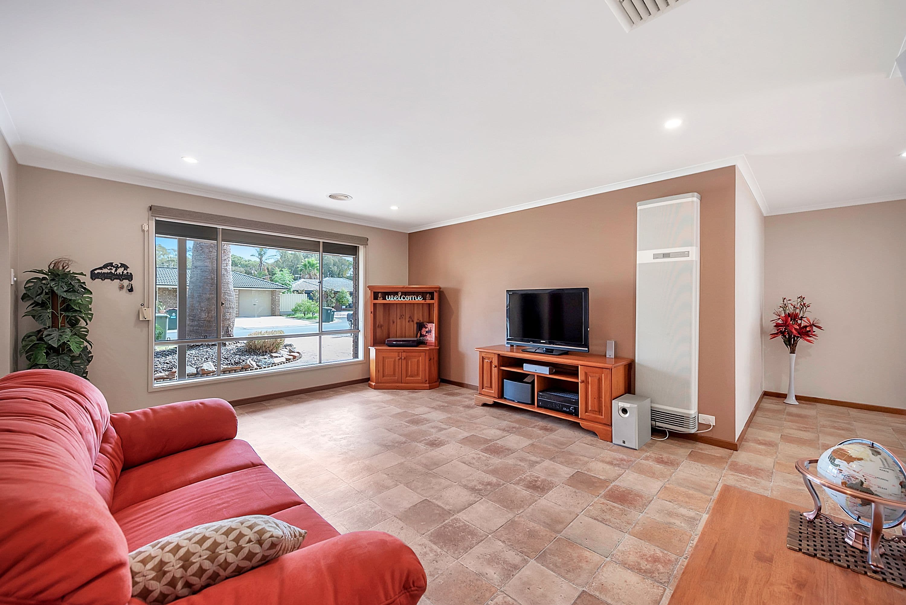 12 Carnation Court, Parafield Gardens SA 5107, Parafield Gardens - Thumbnail 2