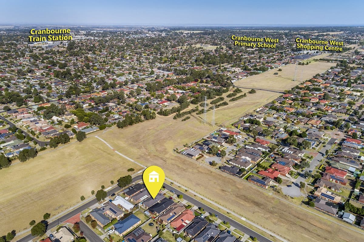 51 Calais Circuit, Cranbourne West VIC 3977, Cranbourne West - Thumbnail 2