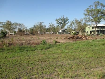 38 Blackview Avenue, BLACK RIVER QLD 4818, Black River - Thumbnail 2