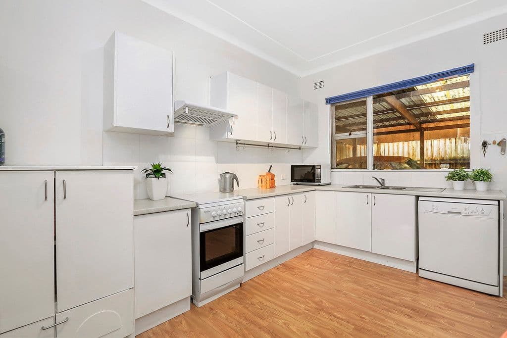 1 Sandford Road, Turramurra NSW 2074, Turramurra - Thumbnail 4